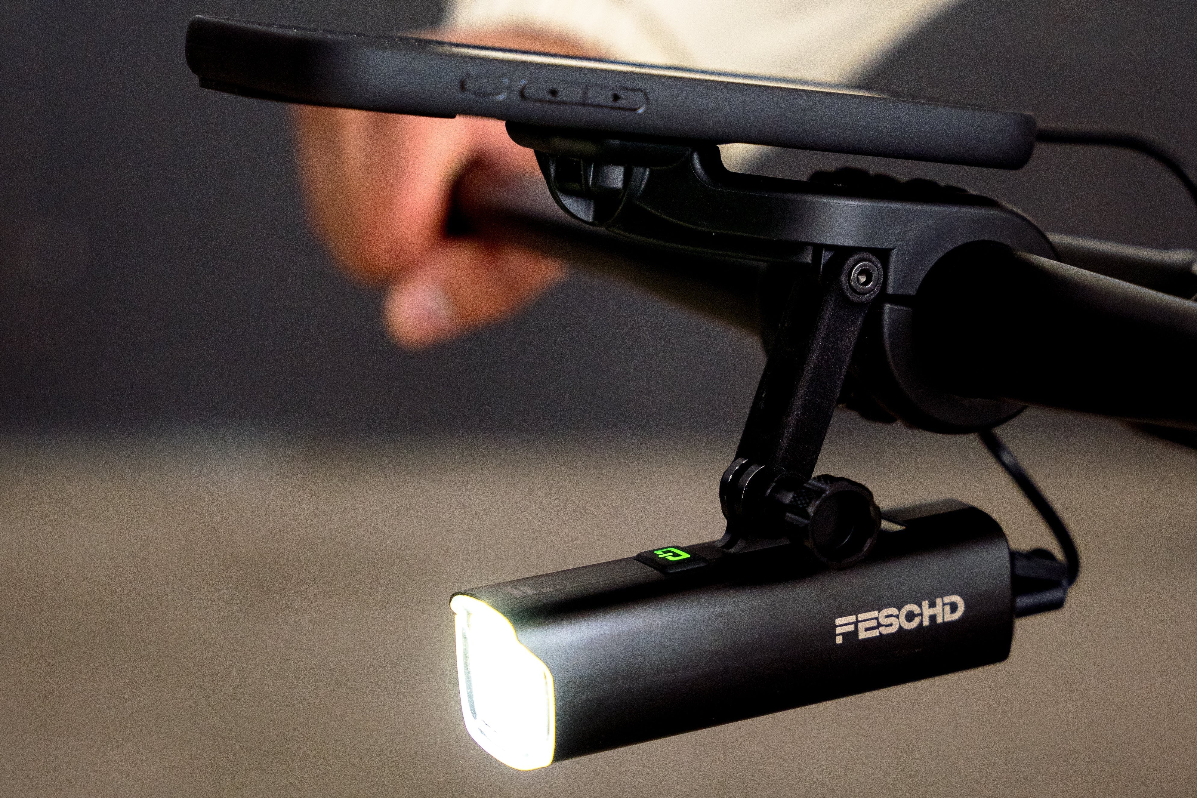 Fahrradlicht + Powerbank - FESCHD