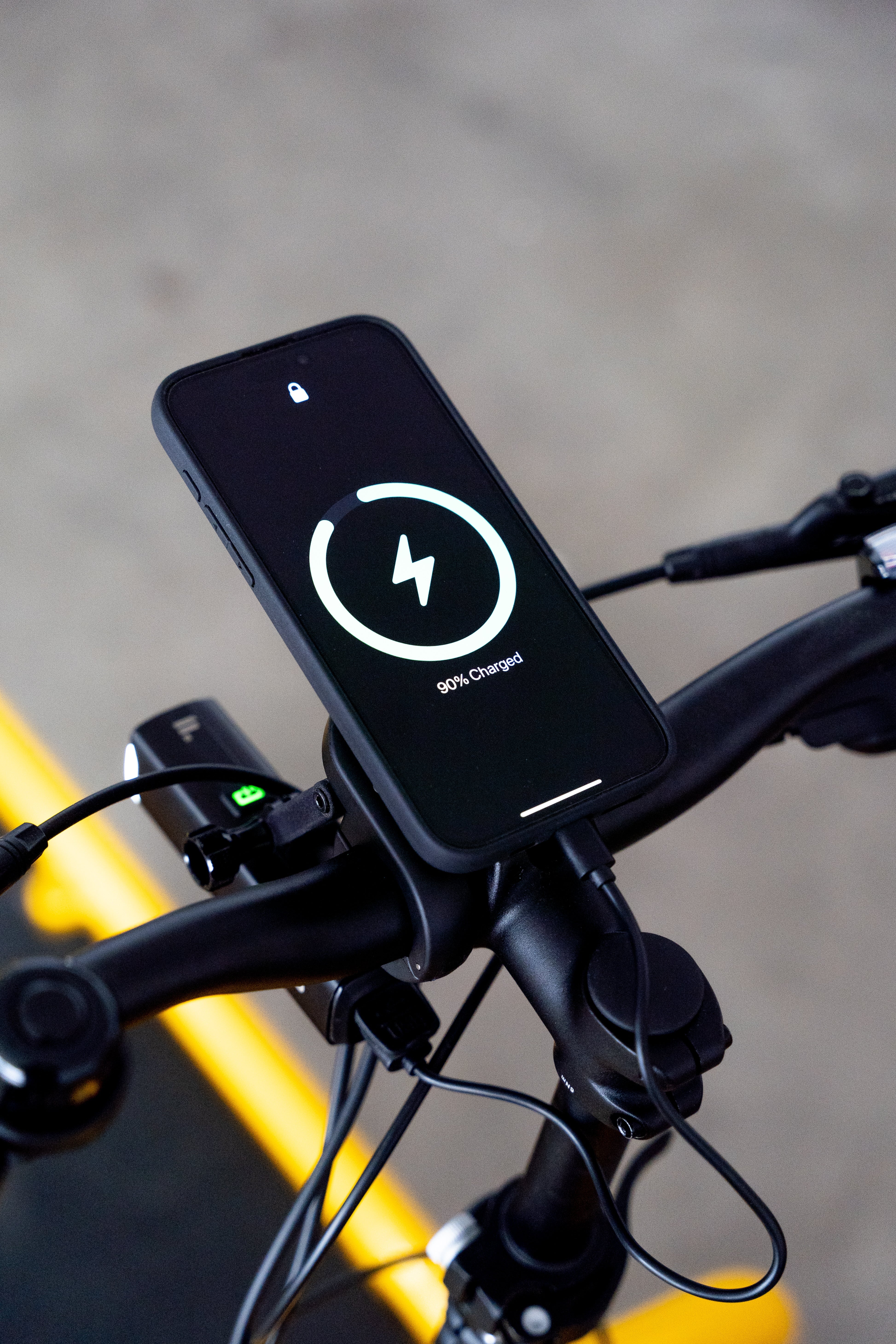 Fahrradlicht + Powerbank - FESCHD